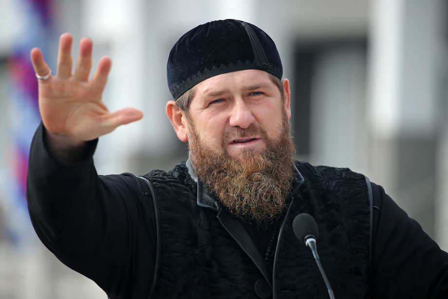 «Men butun mamlakat bo‘ylab harbiy holat e’lon qilgan bo‘lardim va har qanday quroldan foydalanardim» – Ramzan Qodirov