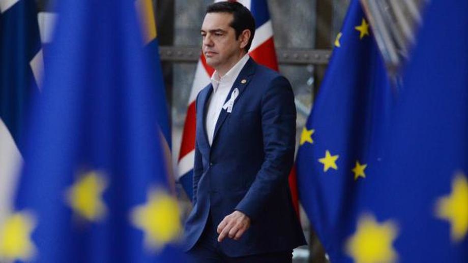 Премьер Греции решил перенести парламентские выборы
