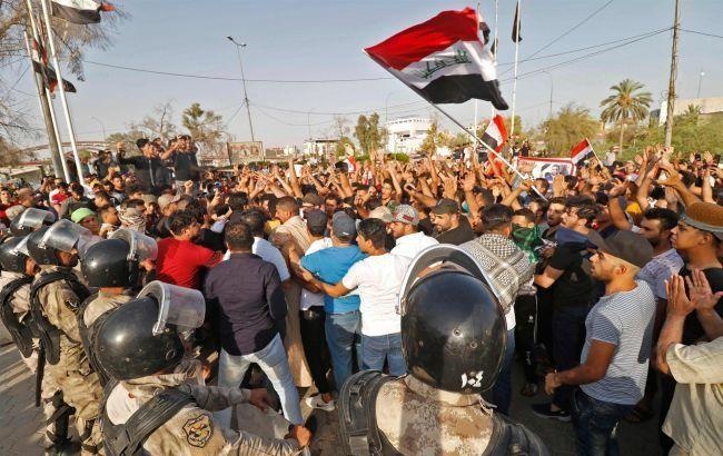 Более 80 человек пострадали в ходе протестов в Багдаде