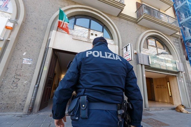У антипрививочников в Италии изъяли арсенал огнестрельного оружия