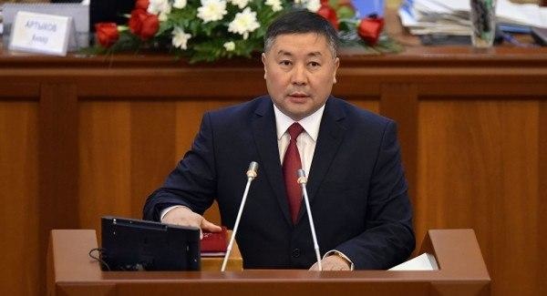 Исполняющим обязанности президента Кыргызстана станет Канат Исаев