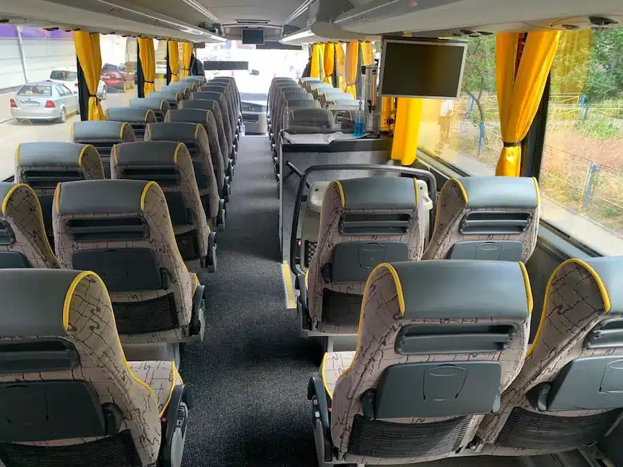 Qozog‘istonda salonida 54 o‘zbekistonlik bo‘lgan avtobus YTHga uchradi