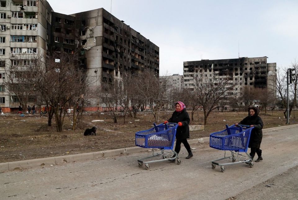 Yuqori sifatli jinsiy aloqa mashinasi orgazm bilan lezbiyenler