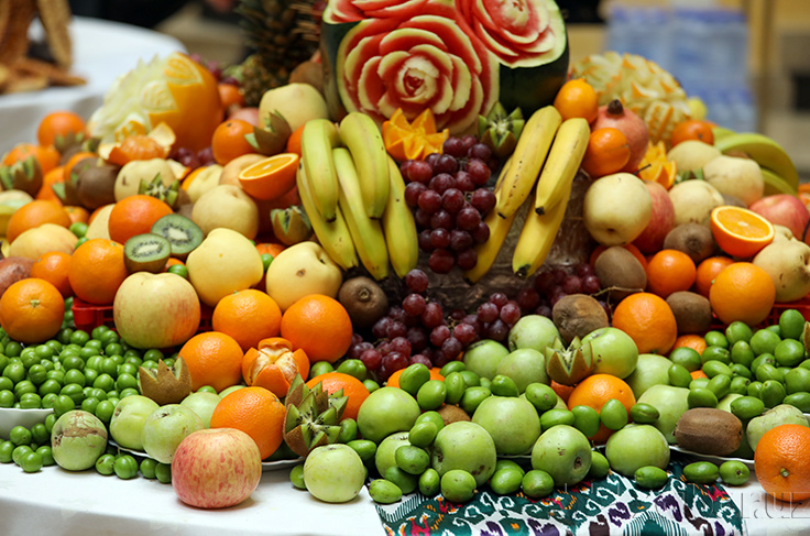 Senzurasiz Osiyo pornosini tomosha qiling U jinsiy olatni bachadoniga qanday etib kelganini aytadi. Jinsiy aloqa.