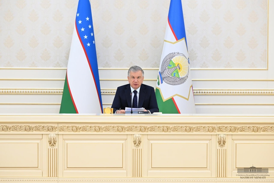 Mirziyoyev raisligida yig‘ilish boshlandi