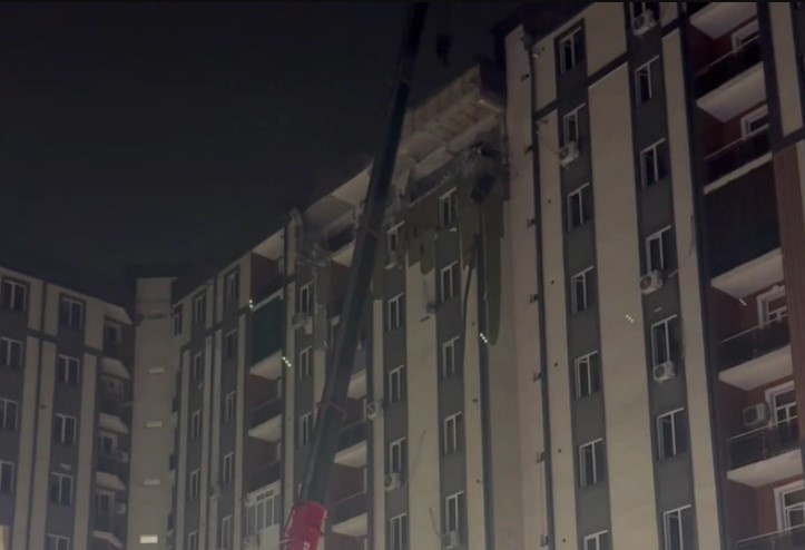 Андижонда кўп қаватли уйда газ портлади: икки киши жароҳатланди