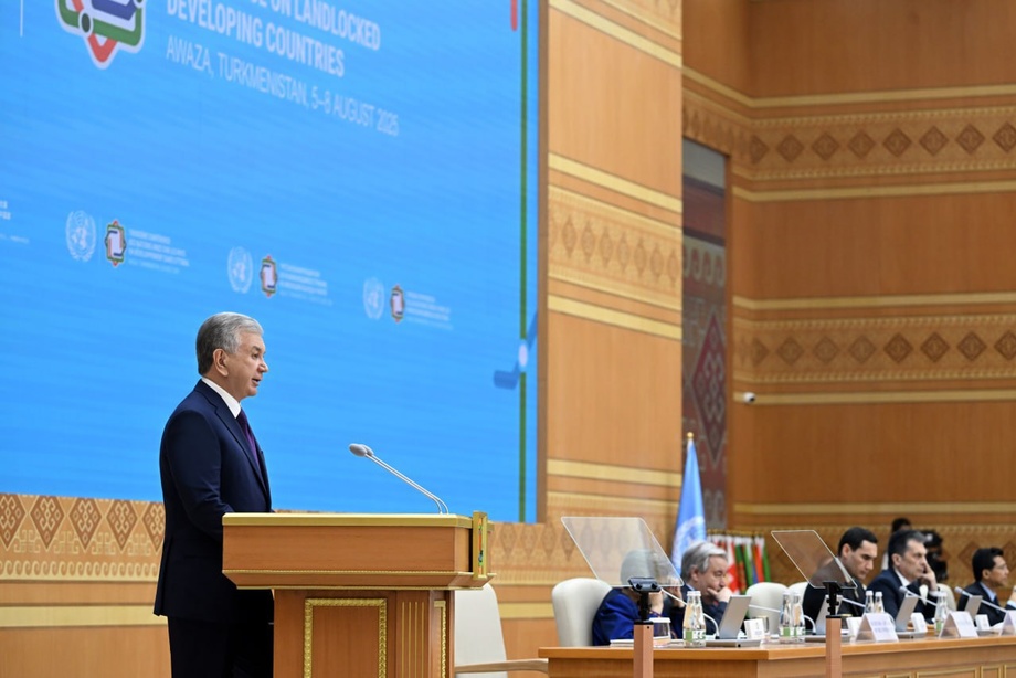 Mirziyoyev dengizga chiqish yo‘li bo‘lmagan davlatlar logistikasini rivojlantirish jamg‘armasini tuzishni taklif qildi