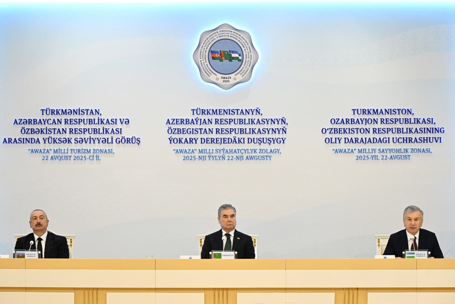 Ўзбекистон, Озарбайжон ва Туркманистон етакчилари қўшма баёнот эълон қилдилар