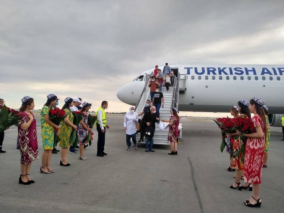 Turkish Airlines выполнила первый рейс из Стамбула в Ургенч