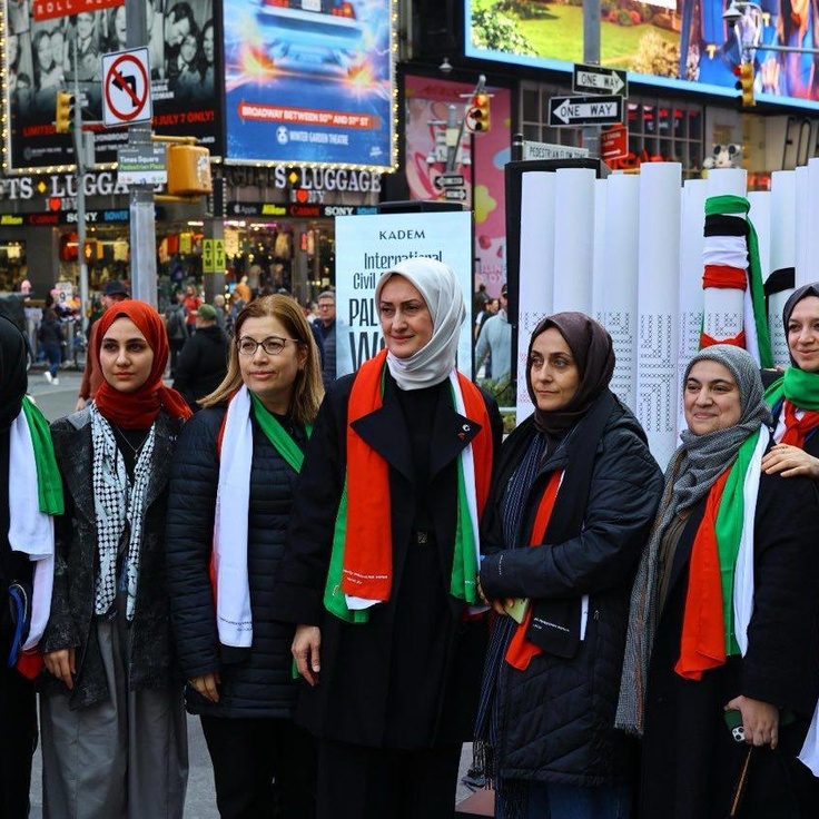 Dik porno onlayn sorish uchun majbur