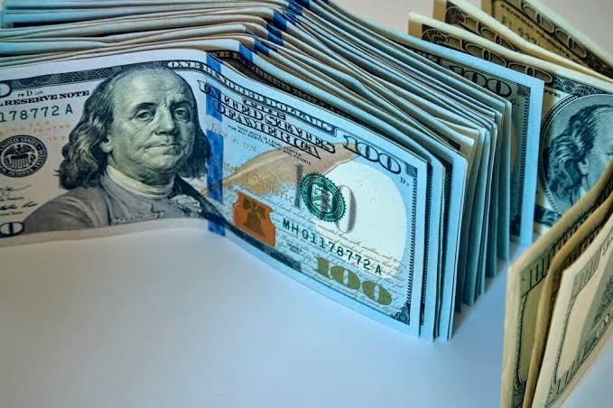 Доллар курсида катта ўзгариш кузатилмади