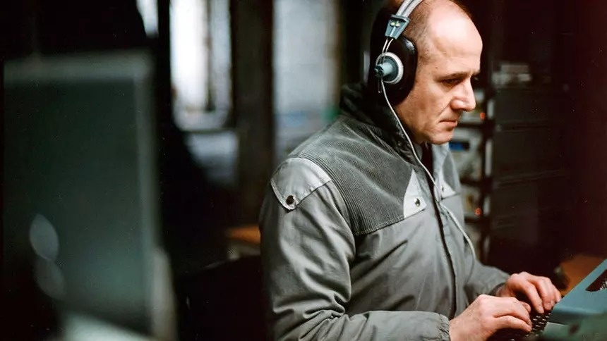 Как узнать, что вас прослушивают в вашем же доме