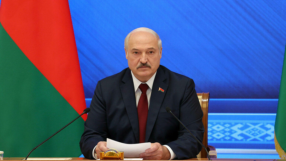 Lukashenko tez orada prezidentlikdan ketishini aytdi