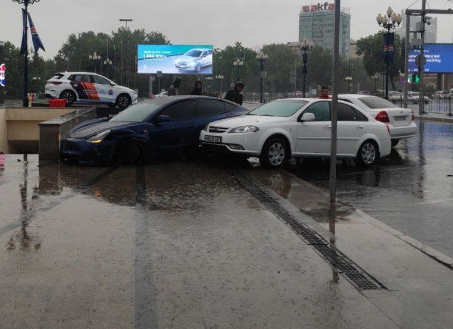 Toshkentda Tesla ishtirokida YTH sodir bo‘ldi 