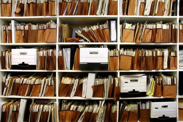В Джизаке пропавшие архивные документы нашли среди макулатуры