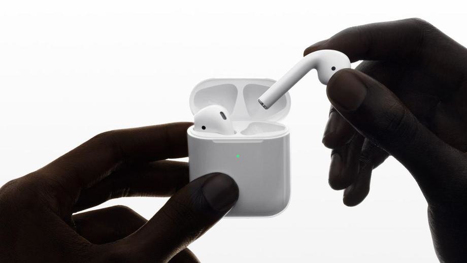 Apple представила новые AirPods