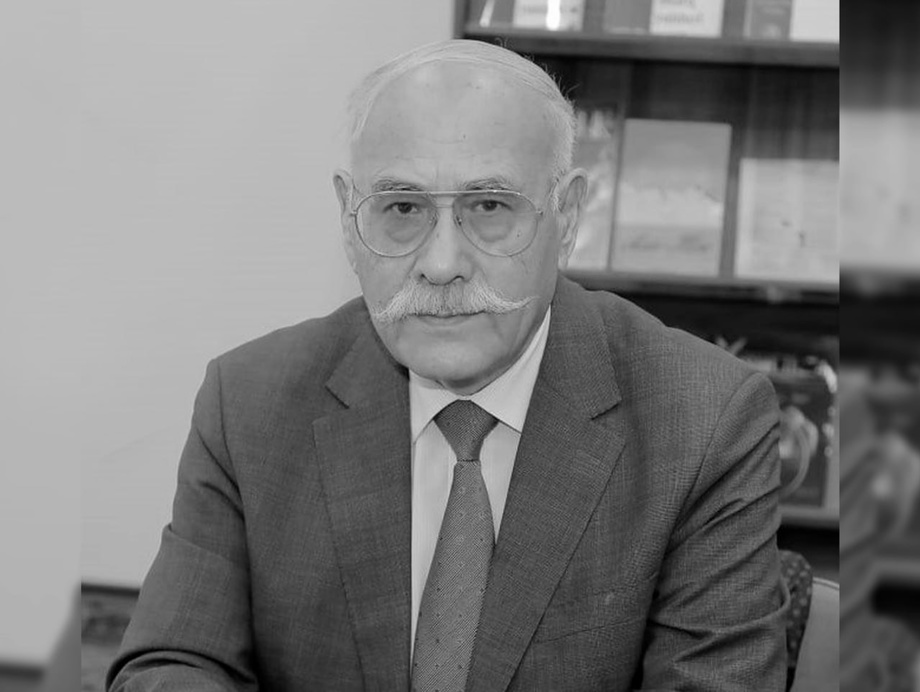 Таниқли ёзувчи Бобохон Муҳаммад Шариф вафот этди