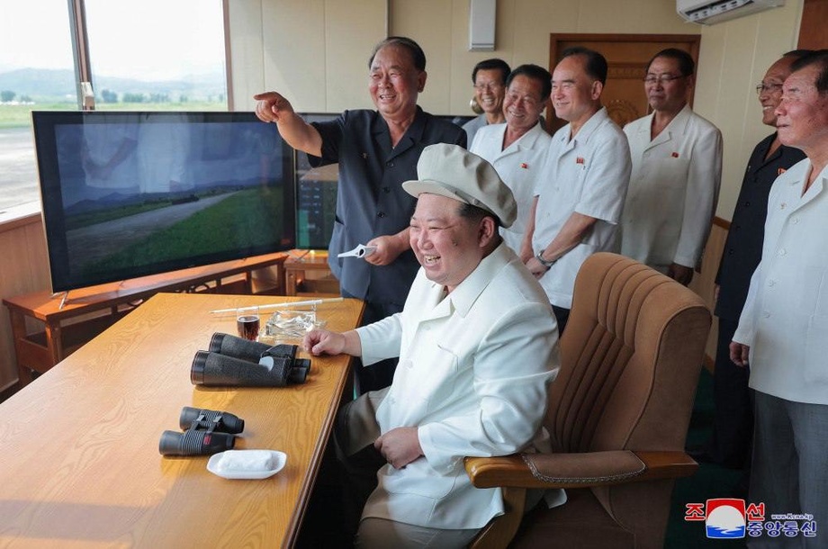 Kim Chen In uchuvchisiz qurilmalar sinovlariga shaxsan rahbarlik qildi (foto)