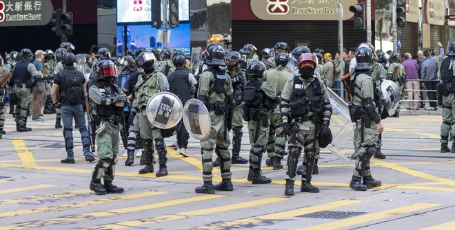 Полиция Гонконга опровергла информацию о штурме университета