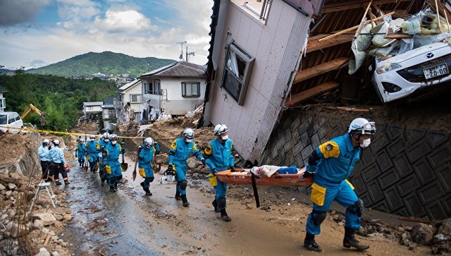 Число погибших во время наводнения в Японии возросло до 157, сообщили СМИ