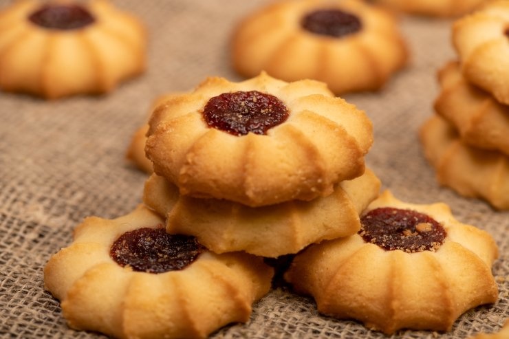 Сколько печенья производят в Узбекистане