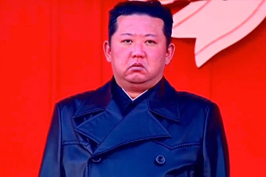 Ким Чен Ын показался на публике в неважной физической форме