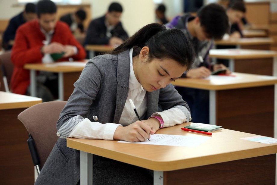 В Университете Инха в Ташкенте прошел первый вступительный экзамен
