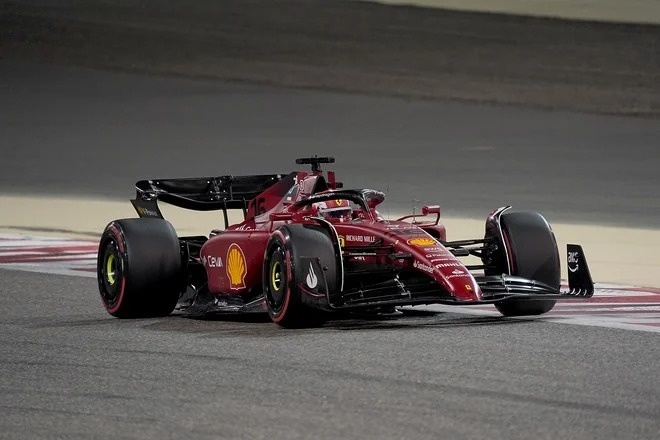 «Феррари» прервала серию из 45 гонок без побед в «Формуле-1»