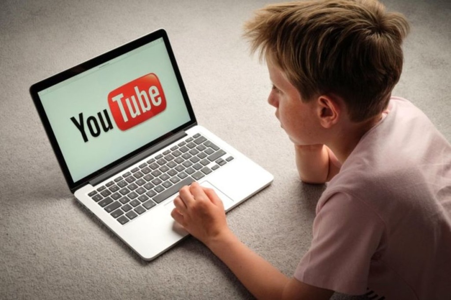 YouTube начал бороться с токсичностью: будет блокировать до 24 часов