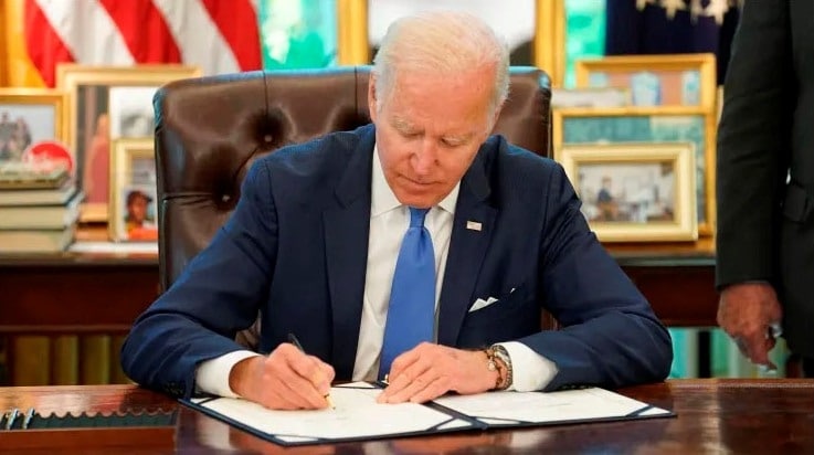 Baydendan 9 may «sovg‘a»si. AQSh Ikkinchi jahon urushidan beri bunday usulni qo‘llamagandi...