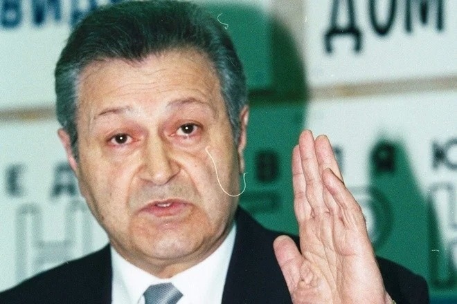 Ozarbayjon birinchi prezidenti olamdan o‘tdi