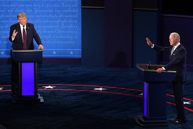 В США отменили вторые дебаты Байдена и Трампа