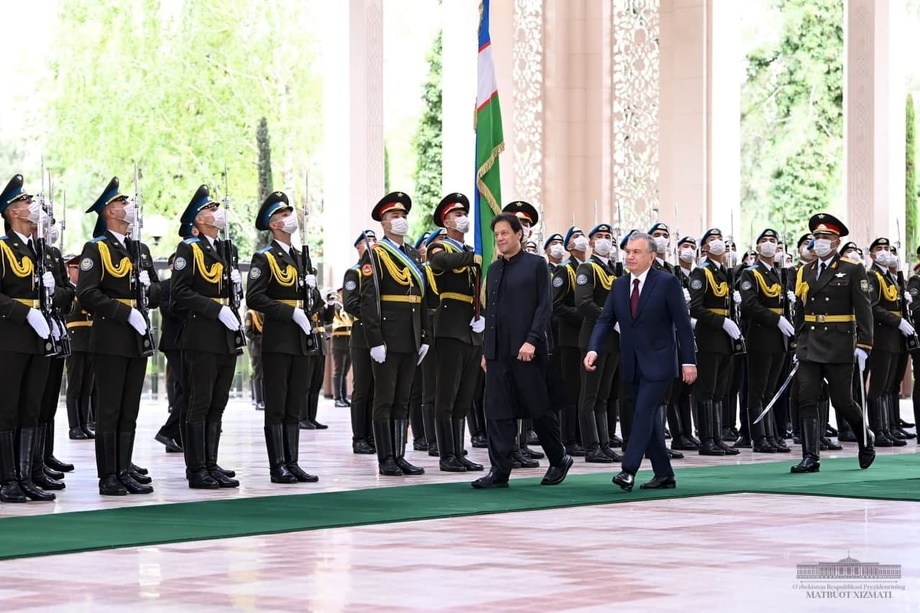 O‘zbekiston Prezidenti va Pokiston Bosh vazirining muzokaralari boshlandi (foto)