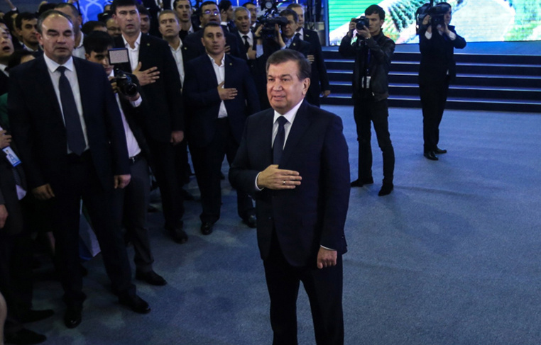 Мирзиёевнинг қадами: Ўзбекистонда минглаб одамлар махсус хизматларнинг «қора рўйхати»дан ўчирилди