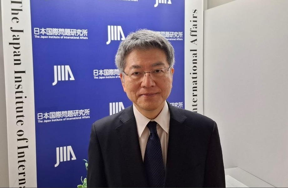 “Kuchlar muvozanati keskin o‘zgarmasligi muhim” – professor Akio Takahara bilan suhbat