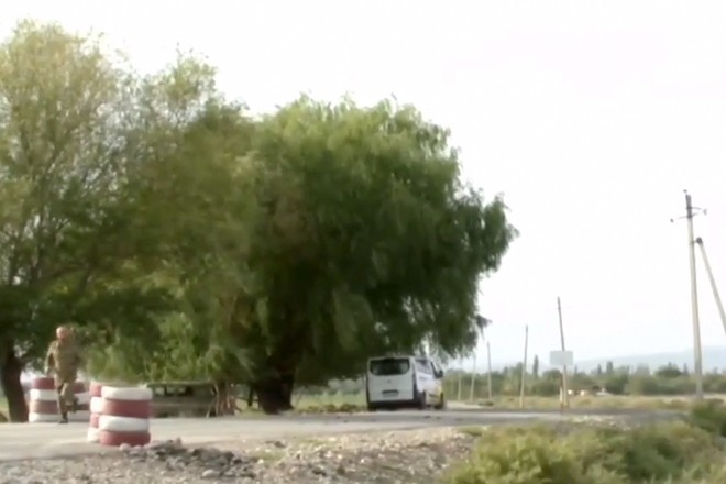 Армения обстреляла автомобиль азербайджанского телеканала