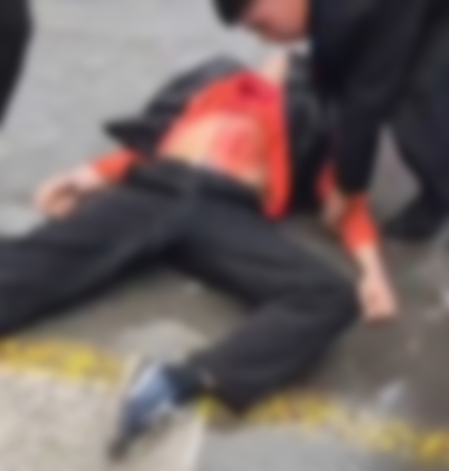 В Андижане школьник убил ножом 19-летнего парня