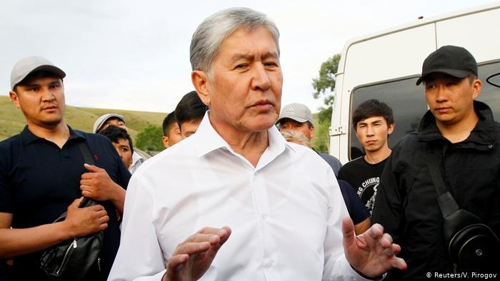Суд Кыргызстана продлил арест экс-президента Атамбаева на два месяца