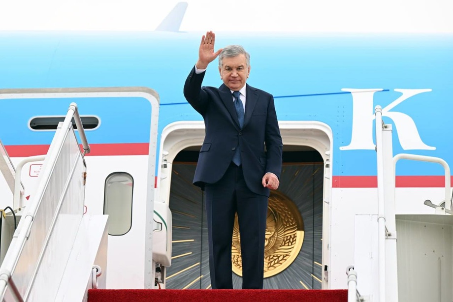Покистонга давлат ташрифи якунига етди. Президент Шавкат Мирзиёев Тошкентга қайтди