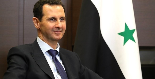 Асад прибыл на встречу с военными на передовой линии в Идлибе