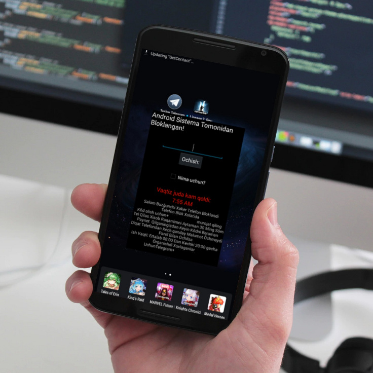 Sankt-Peterburg kochalarida yalangoch ayollar