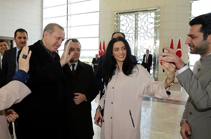 Porno madlin moon realitykings Porno ogay onasi ogay oglini tutdi