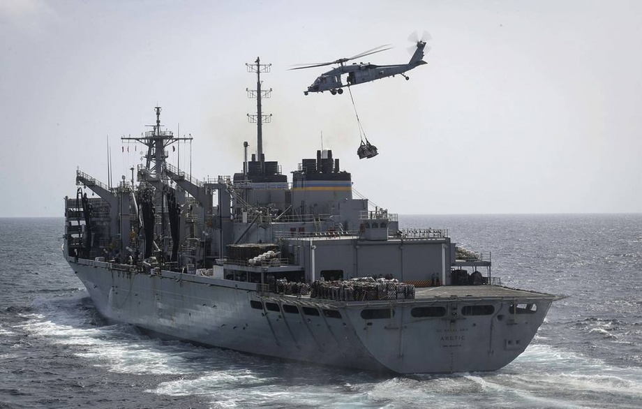 Иран пригрозил «отправить на дно» американские корабли