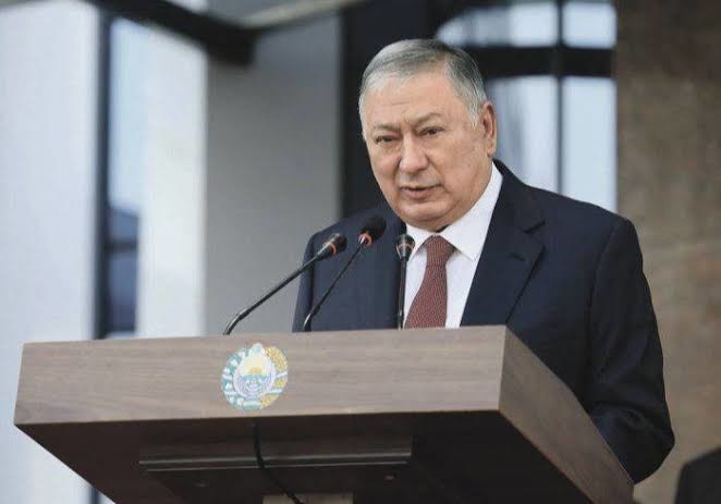 «Xalq o‘zining kimligini bilishga bel bog‘ladi»: Qudratilla Rafiqovdan katta maqola