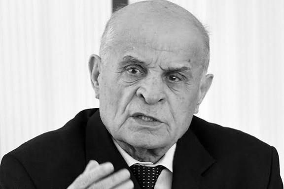 Исмоил Жўрабеков вафот этди