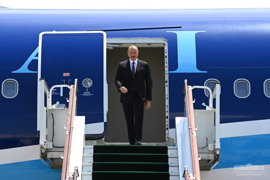 Озарбайжон  президенти Илҳом Алиев Тошкентга келди (фото)