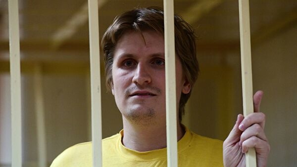 Российского блогера посадили на 5 лет за твит