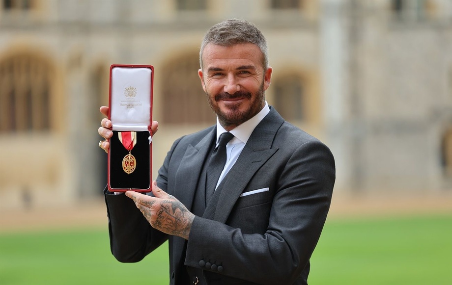 Дэвид Бекхэмга рицарлик унвони берилди