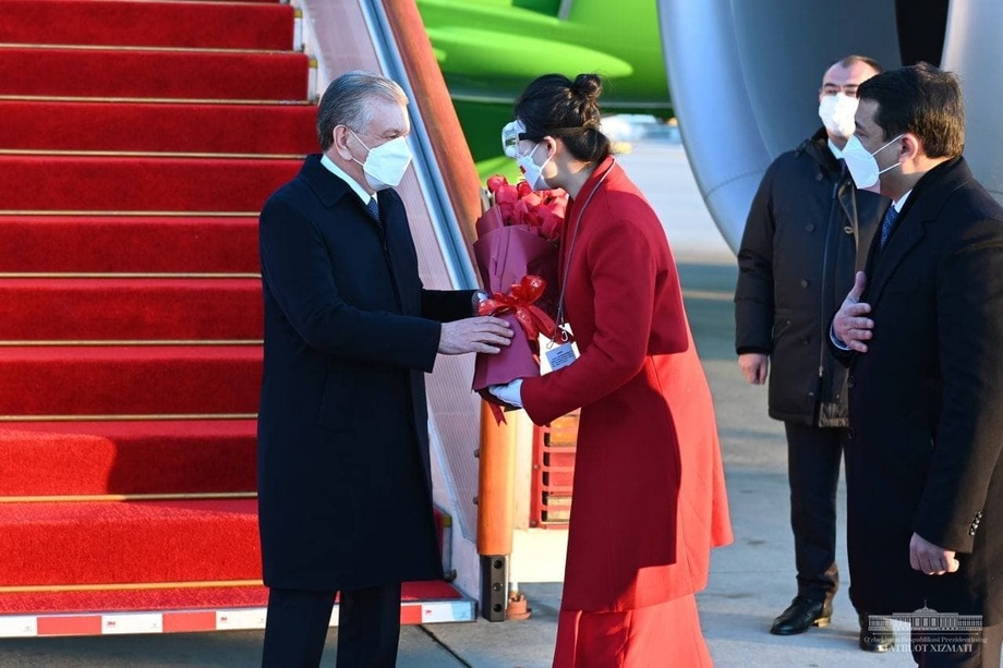 Президент Хитой пойтахтига етиб борди