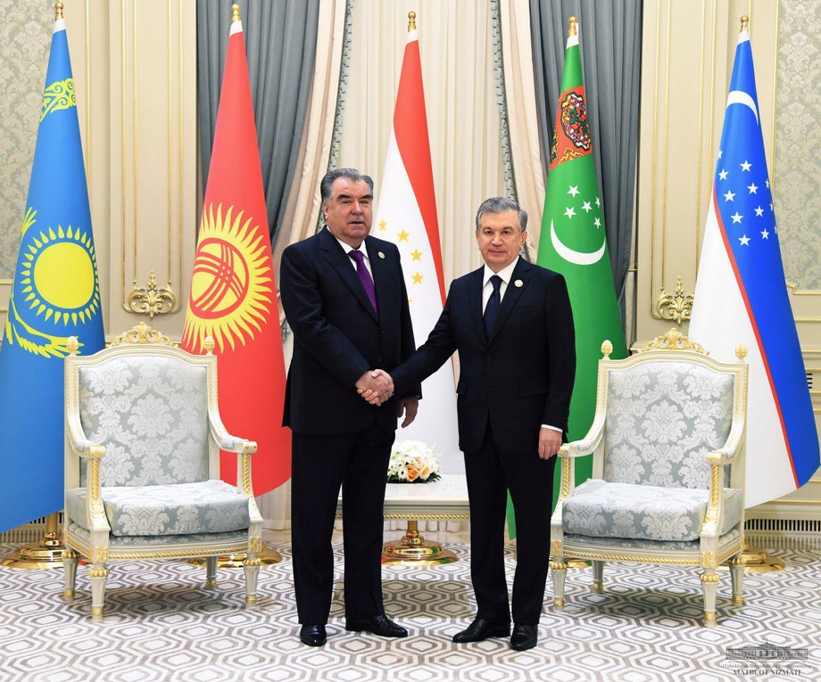 Шавкат Мирзиёев Тожикистонга боради